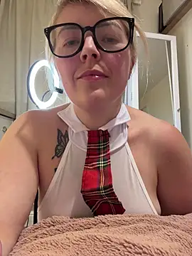 Snapshot of xxcurvyjessiexx chatting on 24, 3, 2026 xxcurvyjessiexx online show from 24, 3, 2026
