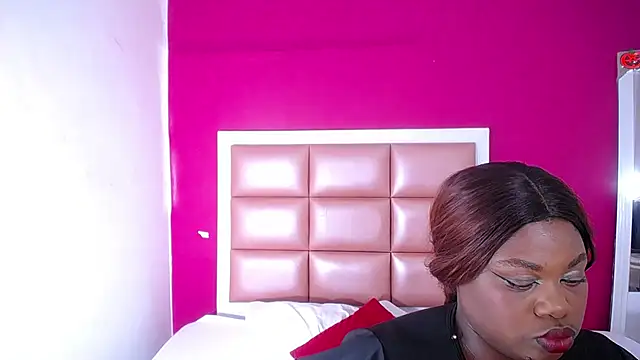 Snapshot of ebonny_suggarmommy1 chatting on 13, 2, 2025 ebonny suggarmommy1 online show from 13, 2, 2025