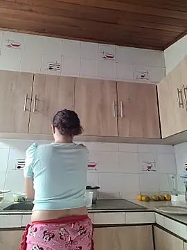 NATALIA MAGICK online show from 6, 11, 2025