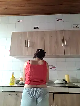 NATALIA MAGICK online show from 14, 2, 2025