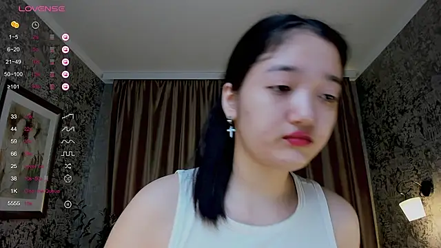 FreyaRaya online show from 8, 10, 2025