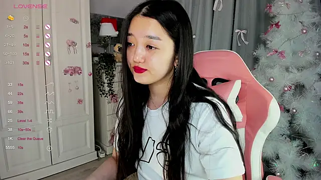 FreyaRaya online show from 18, 12, 2025