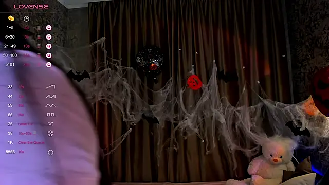 FreyaRaya online show from 22, 10, 2025