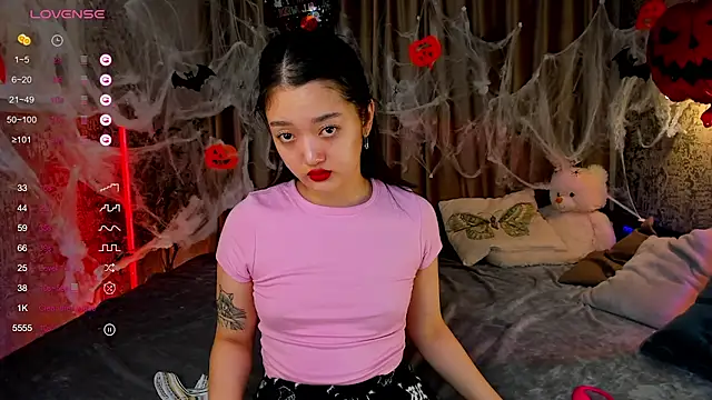 FreyaRaya online show from 25, 10, 2025