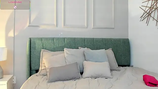 Sussanewolf online show from 6, 1, 2026