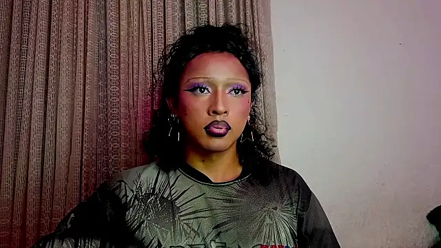 Snapshot of angelsdustxxx chatting on 9, 9, 2025 angelsdustxxx online show from 9, 9, 2025