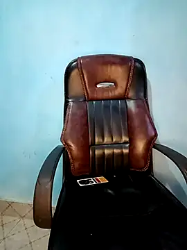 Dayna-36 online show from 2, 3, 2025