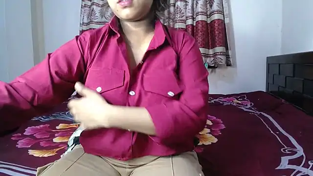 Dayna-36 online show from 5, 10, 2025