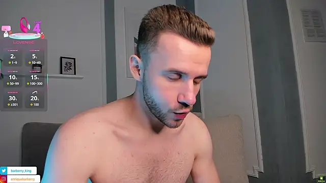 EnriqueBarberry online show from 9, 11, 2025