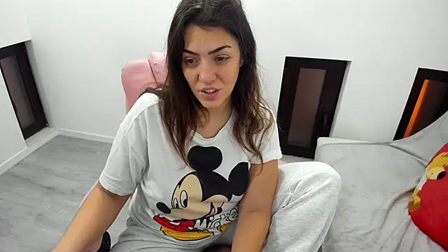 Dyana Kaylinn online show from 15, 1, 2026