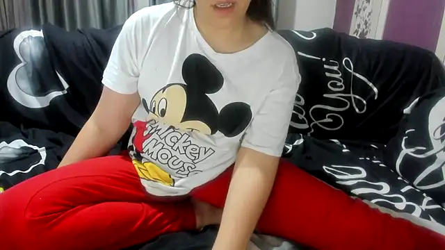 Dyana Kaylinn online show from 12, 3, 2025