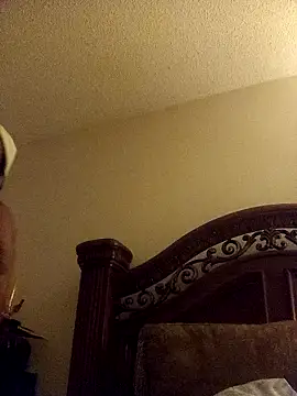 Snapshot of authentic_couple1 chatting on 13, 12, 2024 authentic couple1 online show from 13, 12, 2024