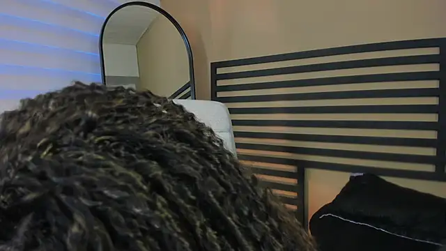 nayah   online show from 7, 3, 2026