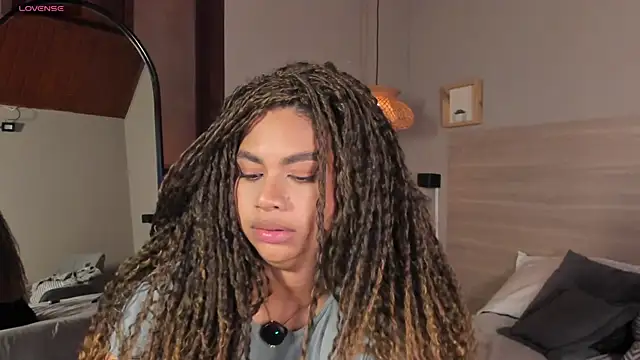 nayah   online show from 16, 4, 2026