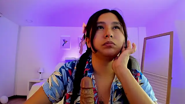  Natalie18 online show from 3, 3, 2025