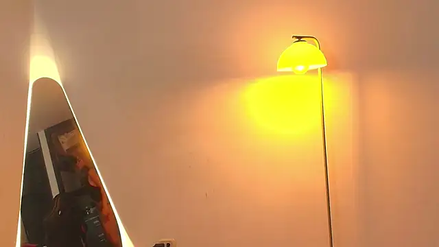 samy jonnes  online show from 2, 12, 2025