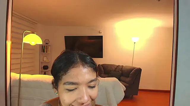 samy jonnes  online show from 8, 10, 2025