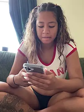 VanessaBling online show from 1, 10, 2025