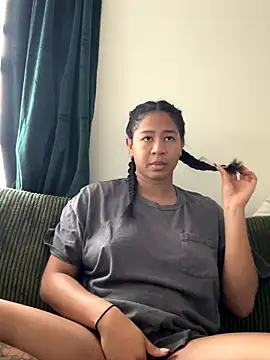 VanessaBling online show from 5, 12, 2025