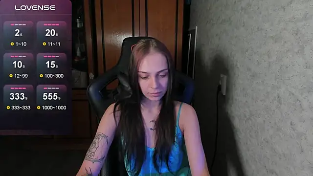 Snapshot of Rachel_Sharp chatting on 25, 12, 2024 Rachel Sharp online show from 25, 12, 2024