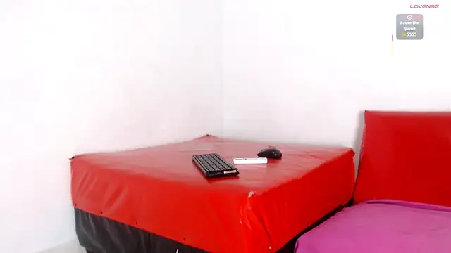 Snapshot of seductivespellvagina80 chatting on 6, 5, 2026 seductivespellvagina80 online show from 6, 5, 2026