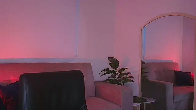 Valengarcia  online show from 28, 11, 2025