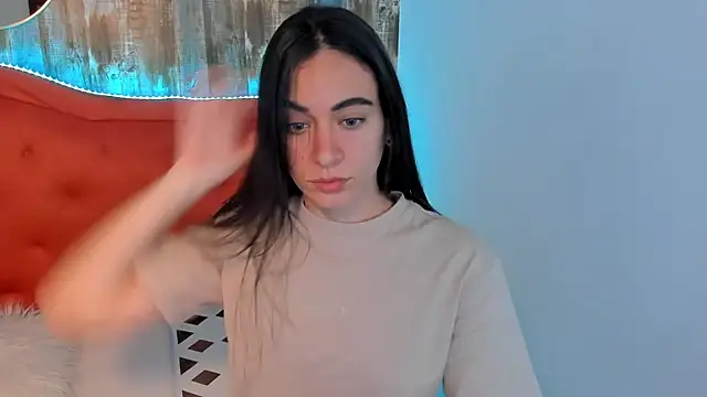 Emma Sophia2 online show from 26, 2, 2025