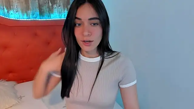 Emma Sophia2 online show from 22, 2, 2025