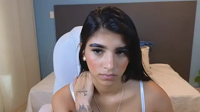 Snapshot of maiaa_ruiz chatting on 10, 1, 2025 maiaa ruiz online show from 10, 1, 2025