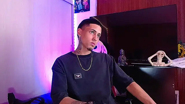 Liam lee online show from 4, 12, 2025