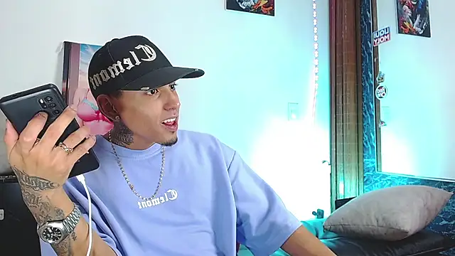 Liam lee online show from 23, 11, 2025