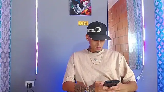 Liam lee online show from 18, 4, 2026