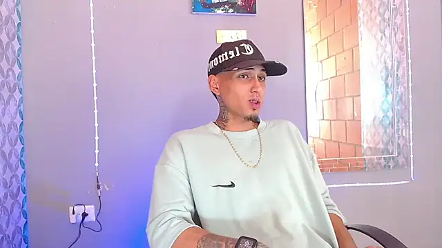 Snapshot of Liam_lee chatting on 17, 6, 2026 Liam lee online show from 17, 6, 2026