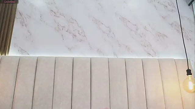 Snapshot of Annyy_Rosse chatting on 10, 11, 2025 Annyy Rosse online show from 10, 11, 2025