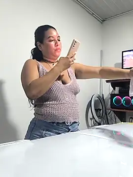 Francesca ferrari online show from 18, 11, 2025