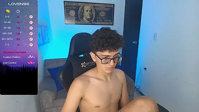 TylerWhite  online show from 27, 2, 2025