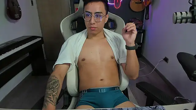 Snapshot of granxarma960 chatting on 21, 3, 2025 granxarma960 online show from 21, 3, 2025