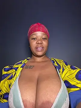 Snapshot of Mandy-101 chatting on 5, 6, 2026 Mandy-101 online show from 5, 6, 2026
