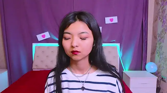 Shy Kira online show from 12, 2, 2025