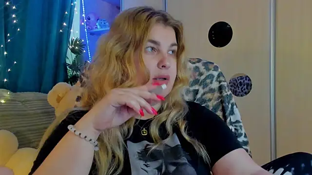 CoraSwon online show from 24, 3, 2026