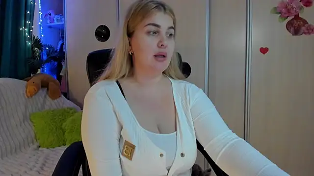 CoraSwon online show from 28, 2, 2026