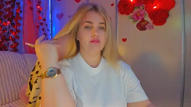 CoraSwon online show from 24, 2, 2025