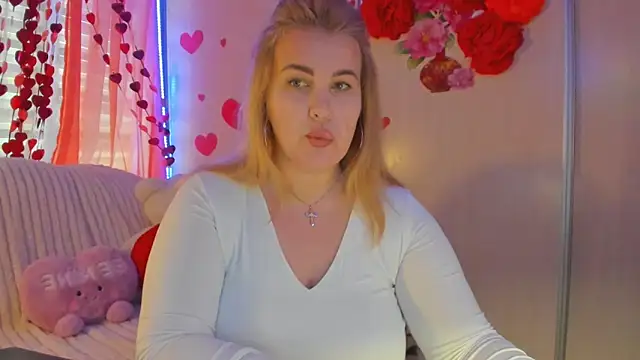 CoraSwon online show from 26, 2, 2025