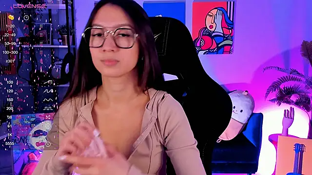 LanaBaker online show from 3, 11, 2025