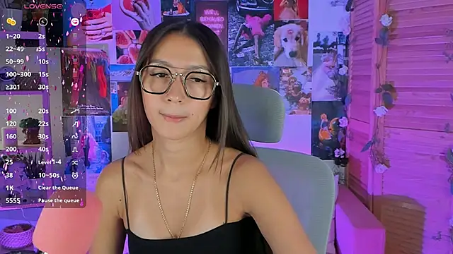 LanaBaker online show from 19, 2, 2025