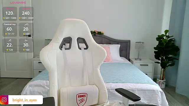 ariel grand online show from 23, 4, 2026