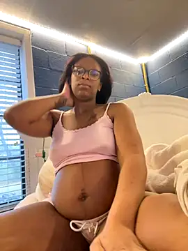 KLoveeee online show from 29, 11, 2025