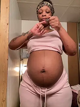 KLoveeee online show from 29, 11, 2025