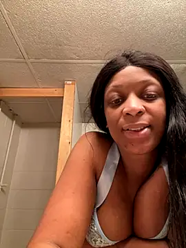 KLoveeee online show from 22, 11, 2025