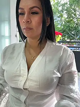 Snapshot of Sofia_Convers chatting on 13, 5, 2026 Sofia Convers online show from 13, 5, 2026